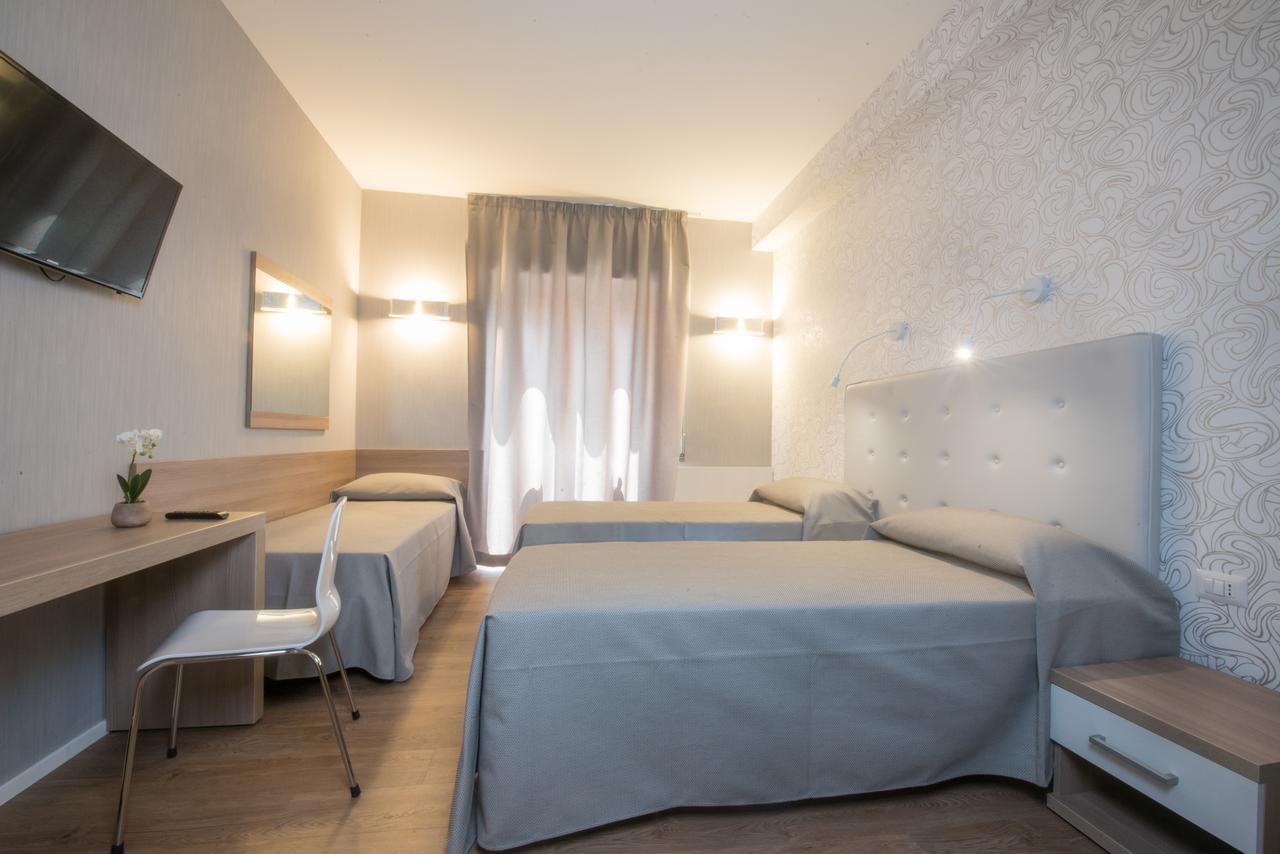 B&B Fantasie Romane Luaran gambar